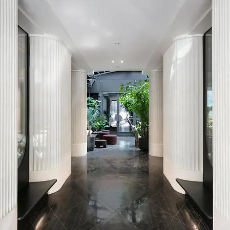 National Des Arts Et Metiers Hotel 4*